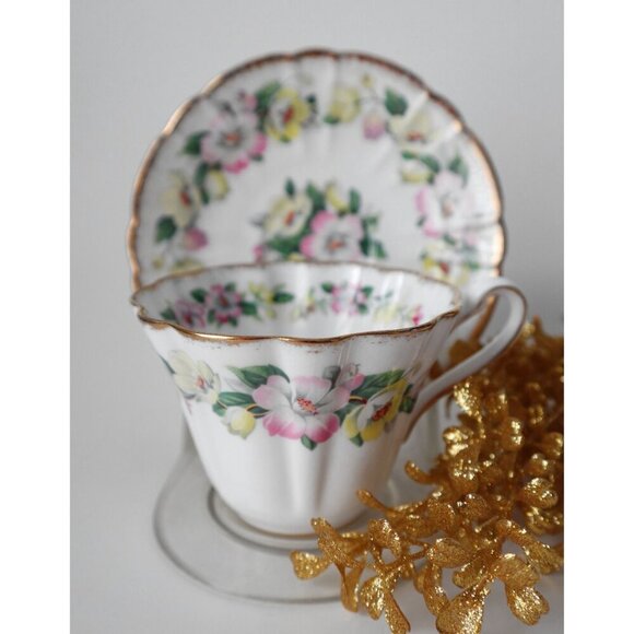 Vintage Royal Stafford Teacup and Saucer Floral Bone China Tea Cup - Picture 6 of 6